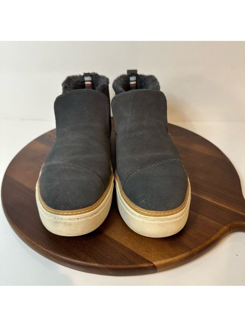 Toms Paxton Gray Bootie Ankle Boots Womens size 8 Gray Leather Suede
